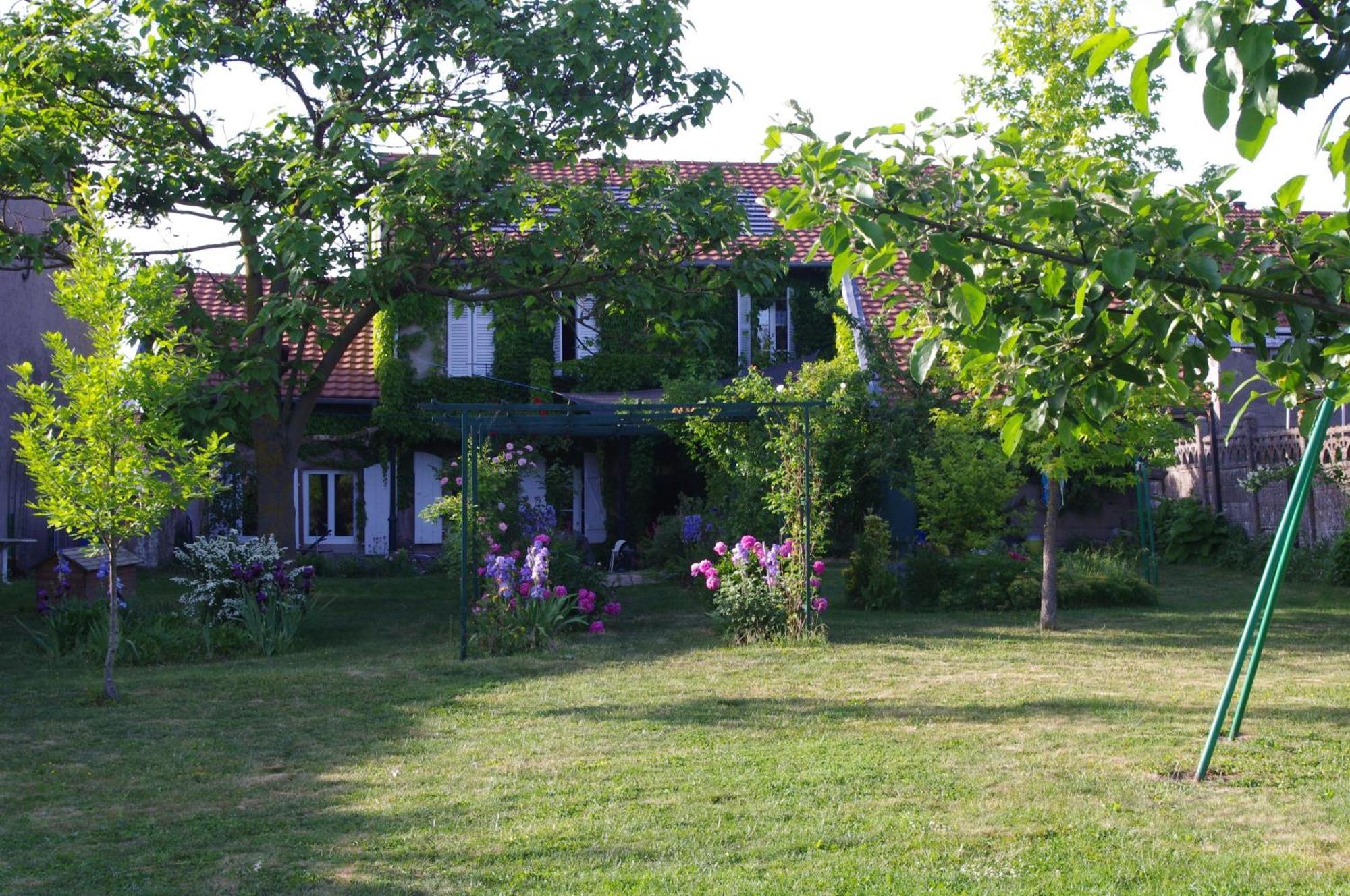 Chambres D'Hotes Au Presbytere Racrange Екстер'єр фото